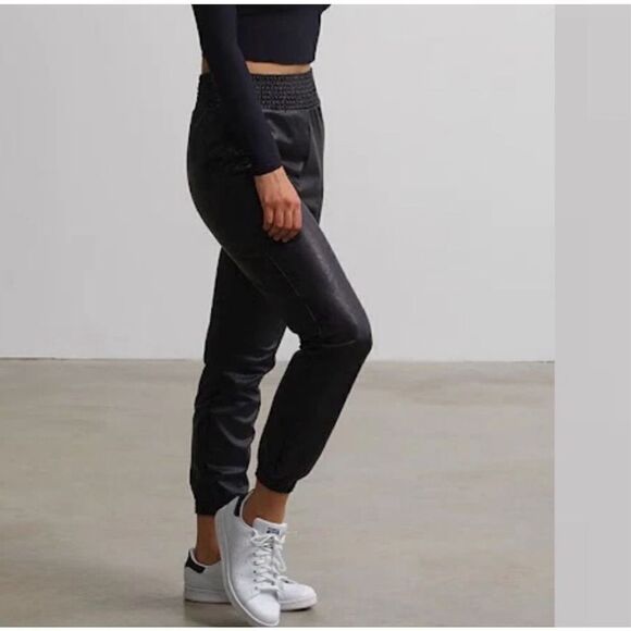 C58 Commando NWT Faux Leather Smocked Joggers Women’s Size Small - Picture 1 of 11